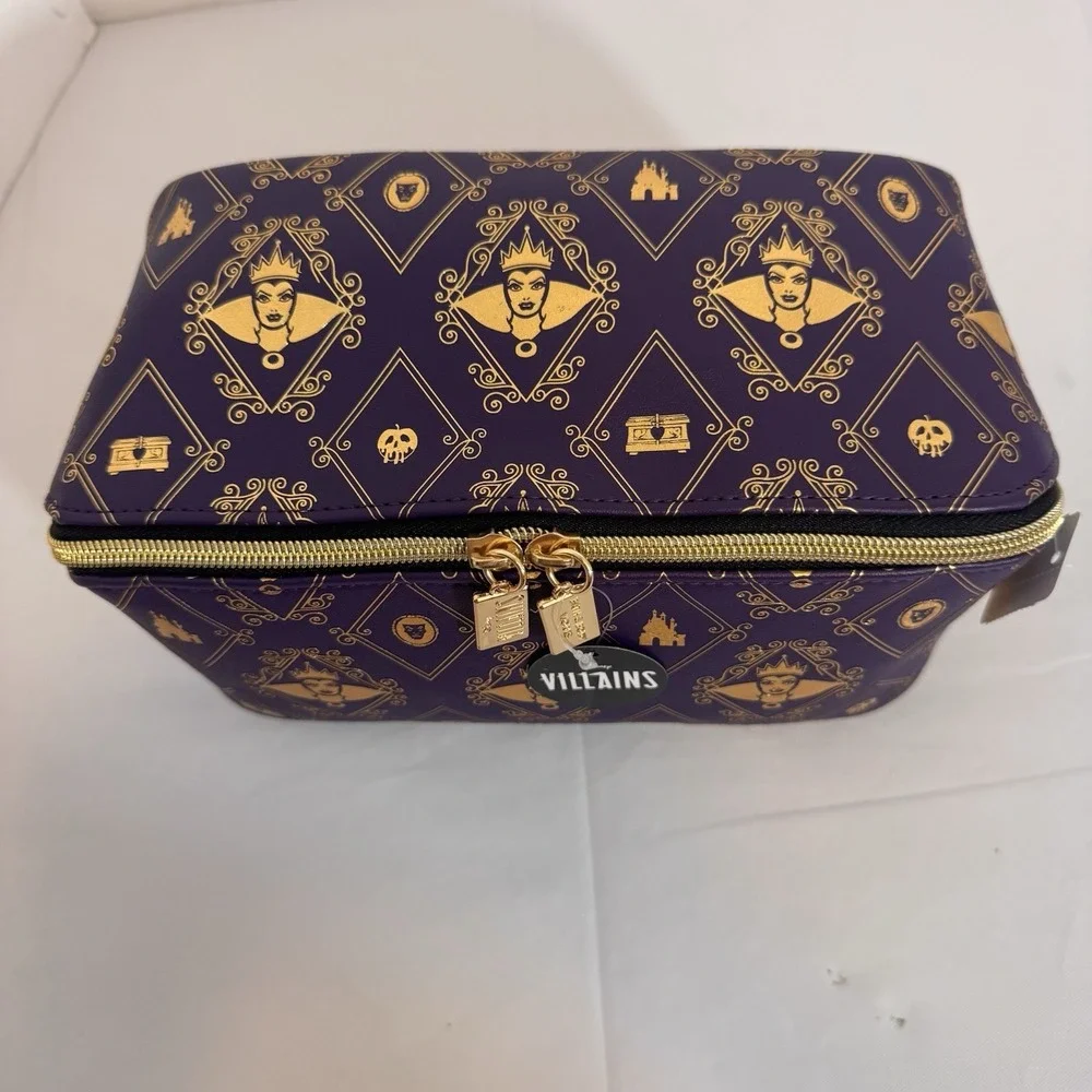Bath & Body Works Disney Villains Evil Queen Cosmetic Makeup Bag‎